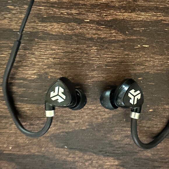 JLab Fit Sport Fitness Earbuds Wireless In Ear Headphones Black Buds Bluetooth - Picture 2 of 5